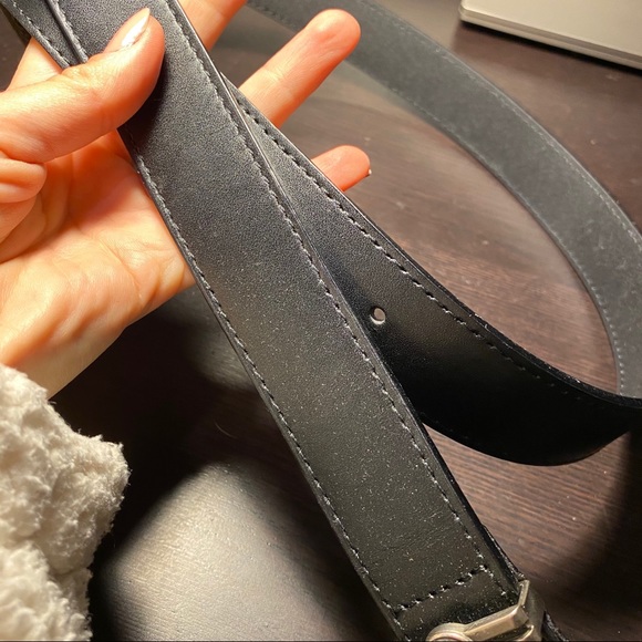 SOLD Gianni Versace Black Leather Medusa Belt - Picture 6 of 8